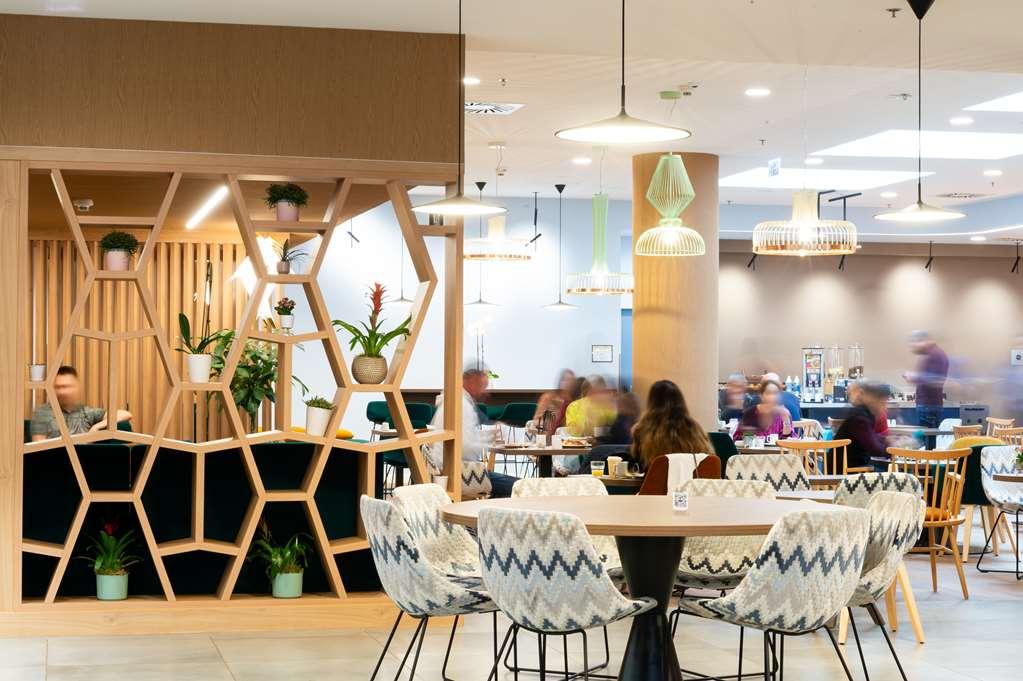 Hampton By Hilton Budapest City Centre Ресторант снимка