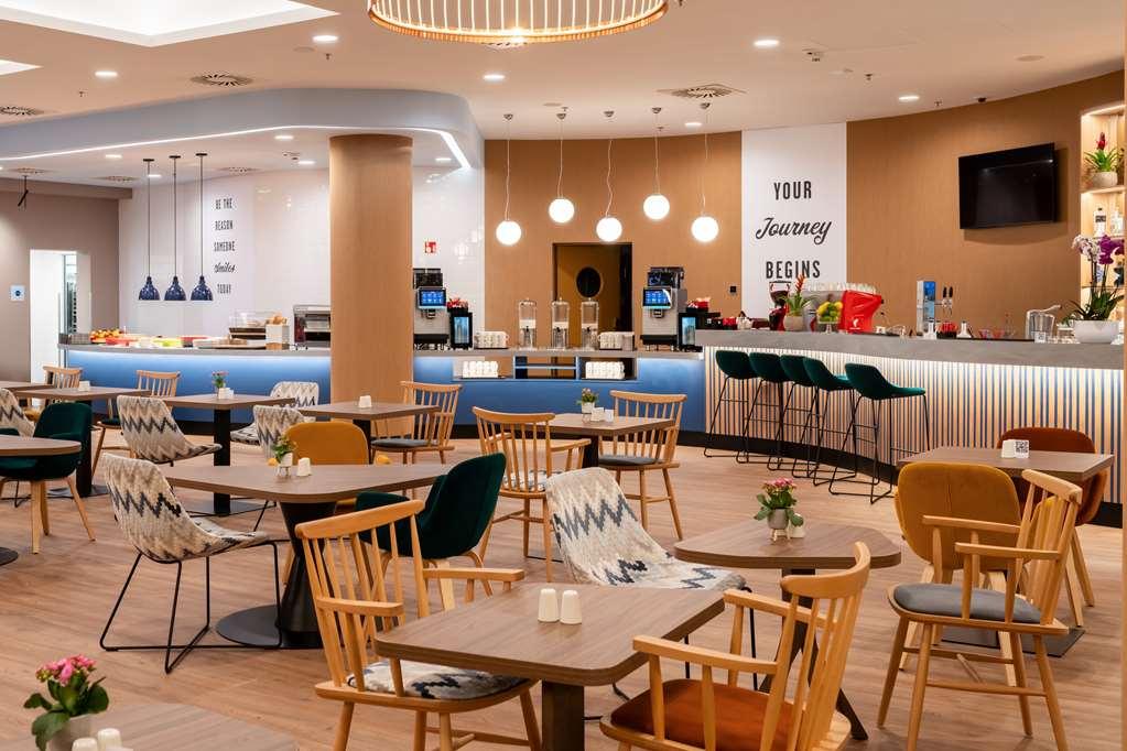 Hampton By Hilton Budapest City Centre Ресторант снимка