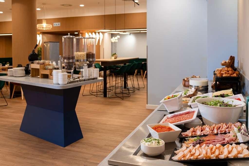 Hampton By Hilton Budapest City Centre Ресторант снимка