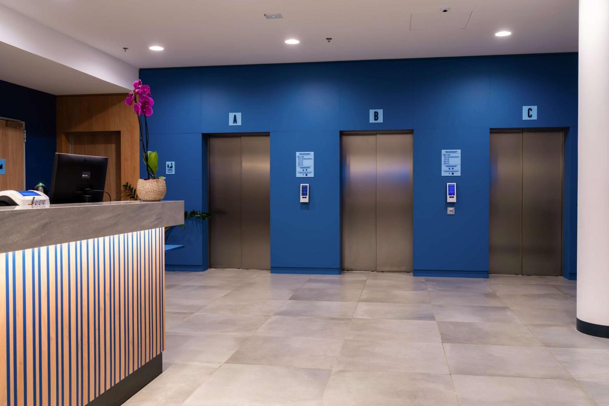 Hampton By Hilton Budapest City Centre Екстериор снимка