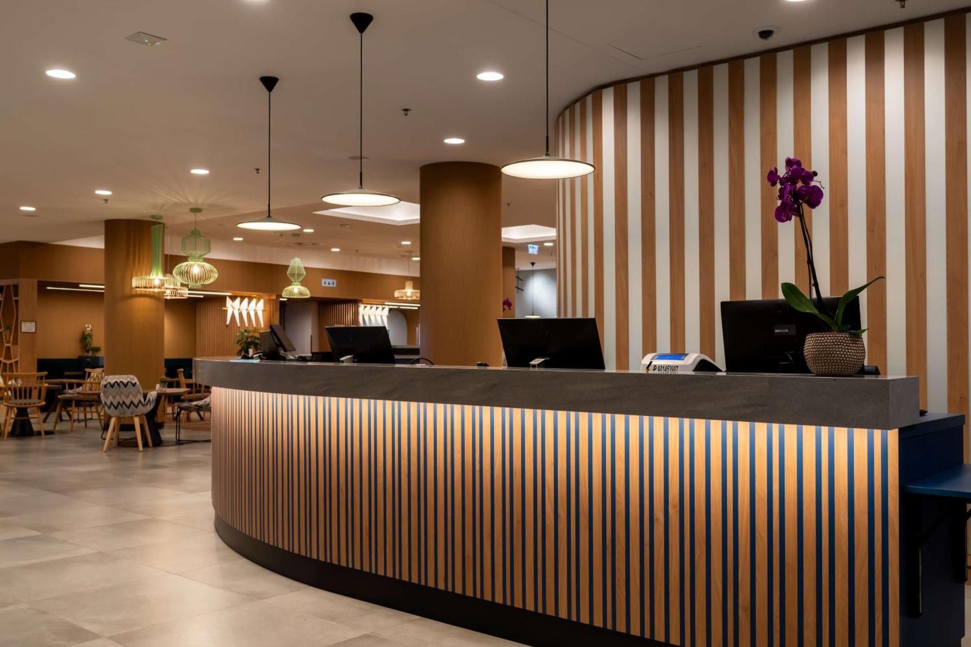 Hampton By Hilton Budapest City Centre Екстериор снимка