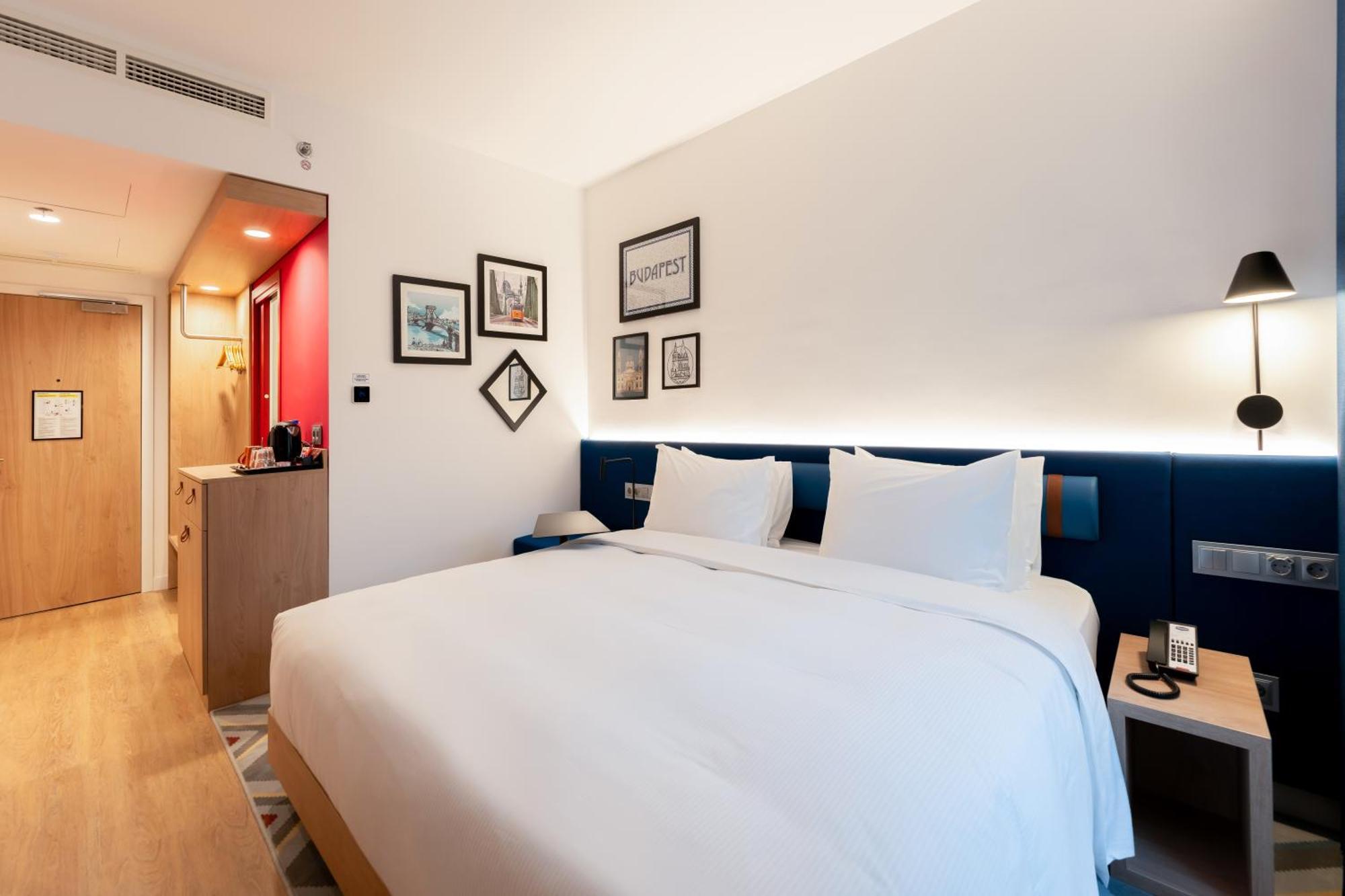 Hampton By Hilton Budapest City Centre Екстериор снимка