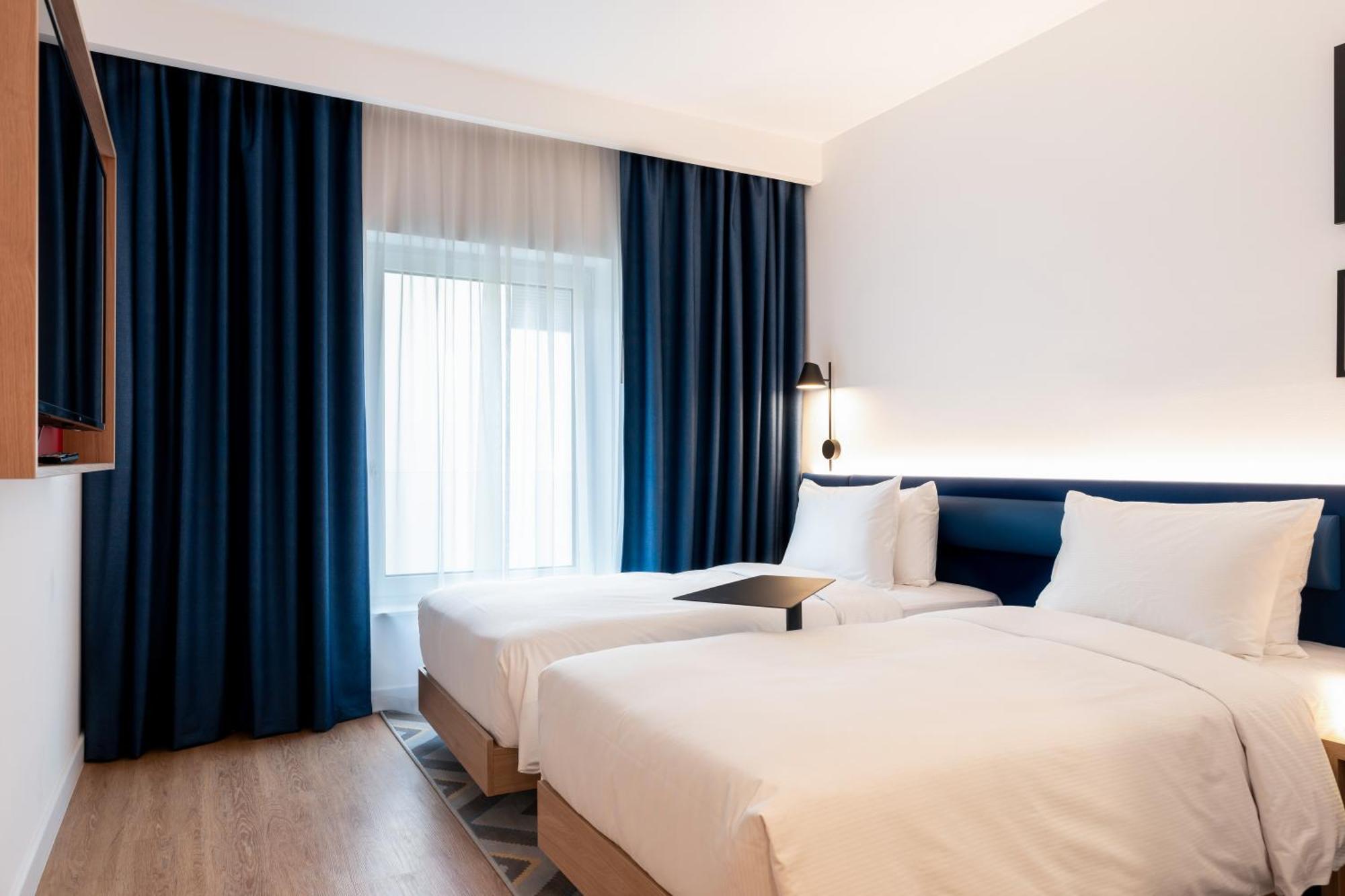 Hampton By Hilton Budapest City Centre Екстериор снимка